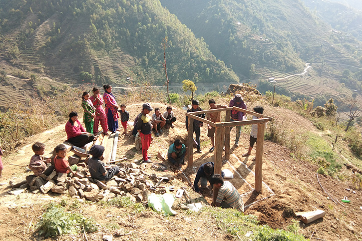 Toilettenbau in Nepal