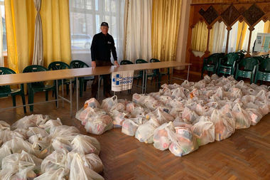 Rund um die moldawische Stadt Comrat verteilt action medeor Lebensmittel  an ukrainische Geflüchtete und aufnehmende Familien. 
