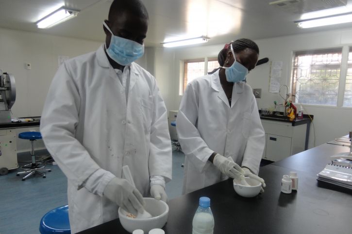 Pharmazie-Workshop in Tansania.