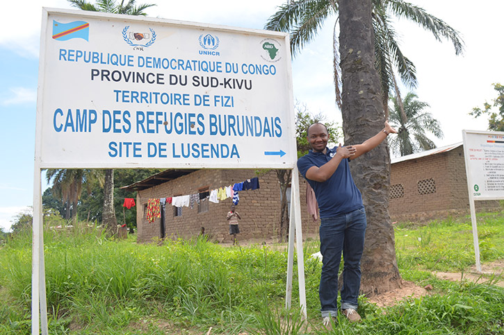 Regelmäßig besucht Emmanuel Limi das Projekt in der DR Kongo.